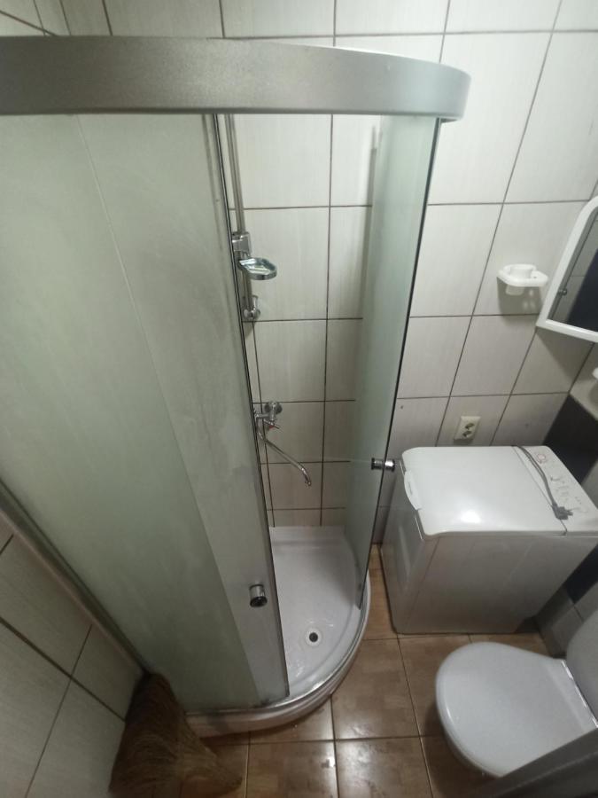 Apartamento Смарт-Економ,10 Хв До Ж/Д Вокзалу Leópolis Exterior foto